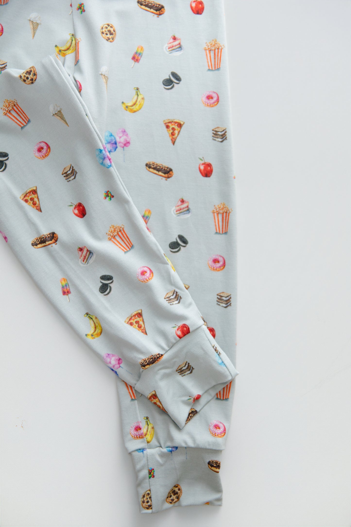 Long Sleeve Pajamas in Snacks