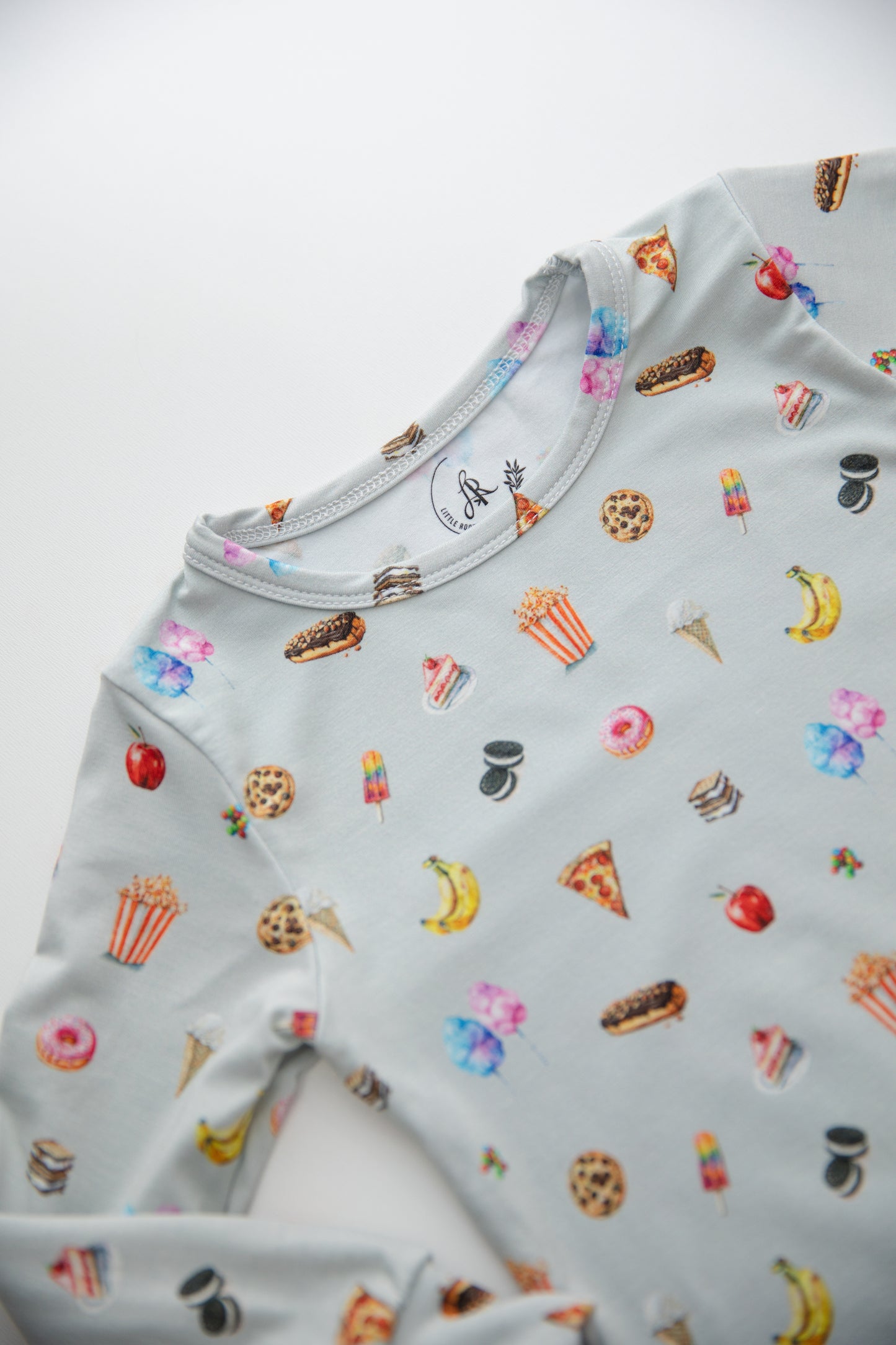 Long Sleeve Pajamas in Snacks