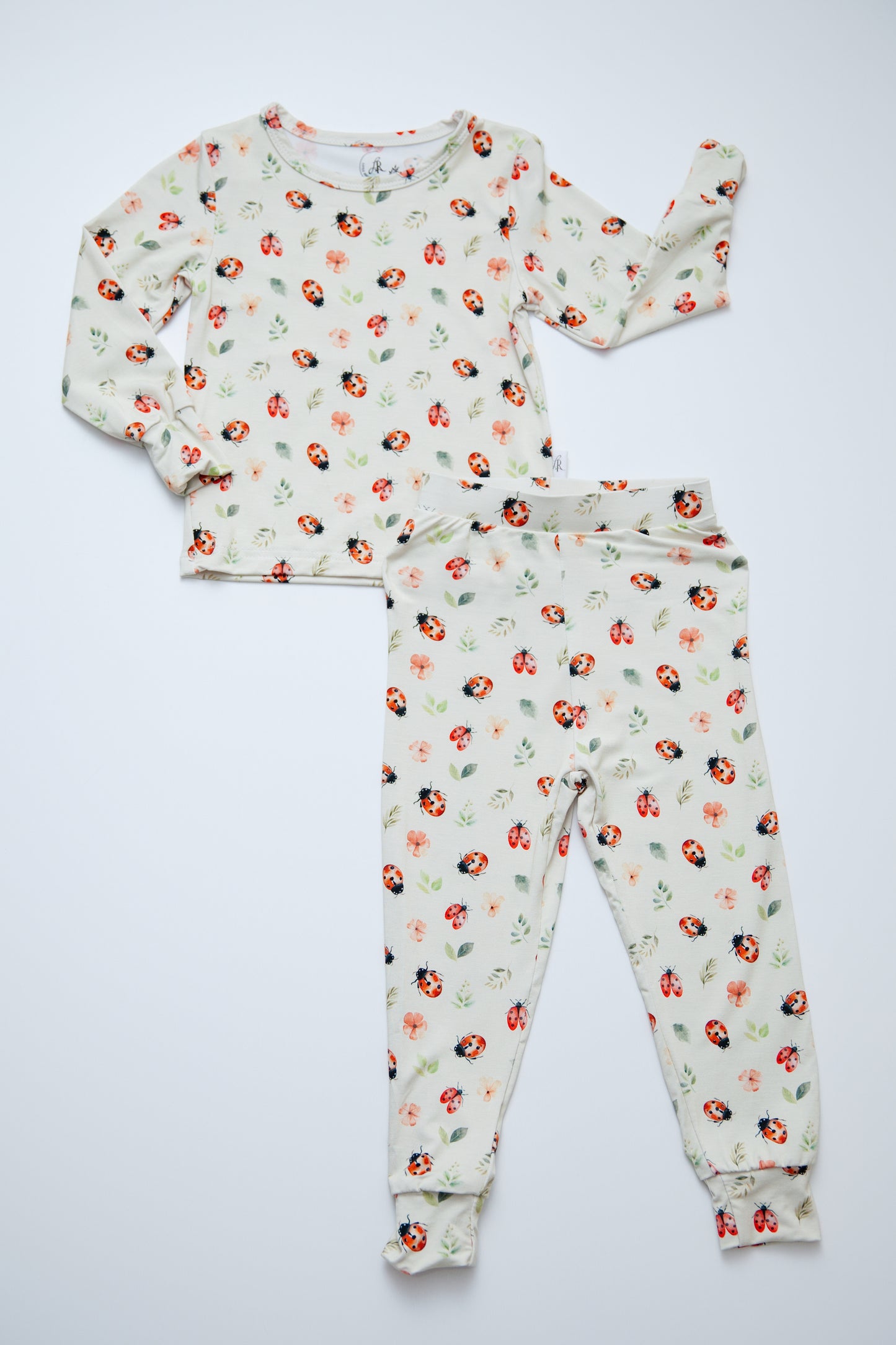 Long Sleeve Pajamas in Bug Hug